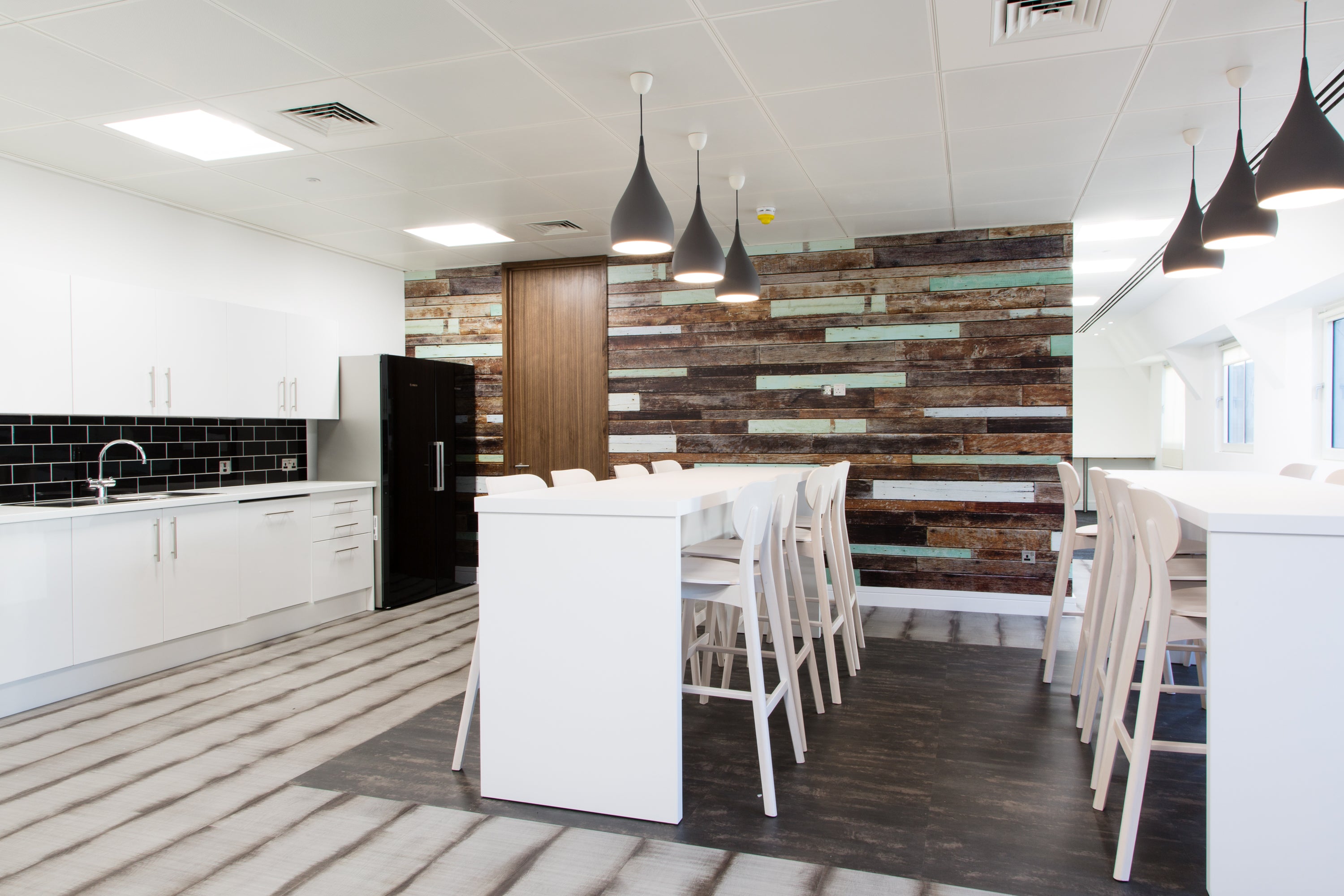 CZARNIKOW - Echelon Workplaces - Case Study