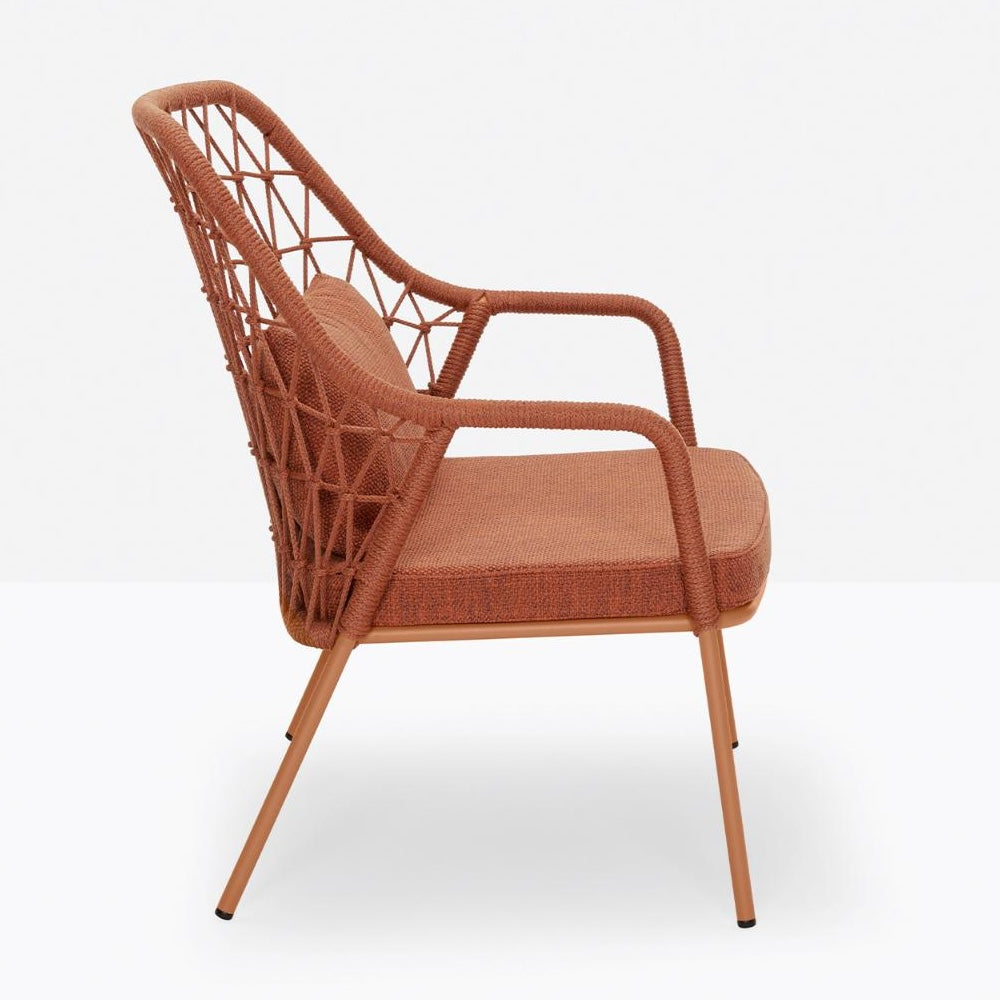 Otis Armchair - Armchair | Echelon Workplaces | Office Furniture