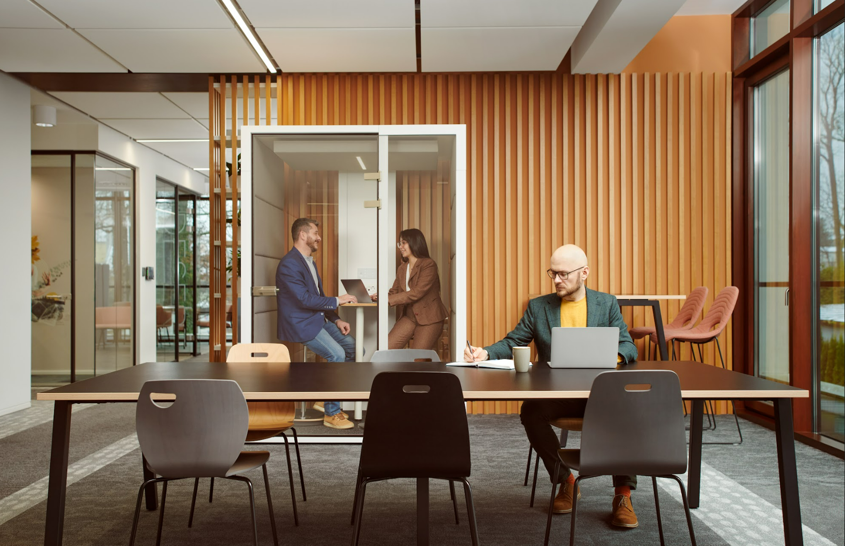 M PRO BOOTH - Phone Booth | Echelon Workplaces